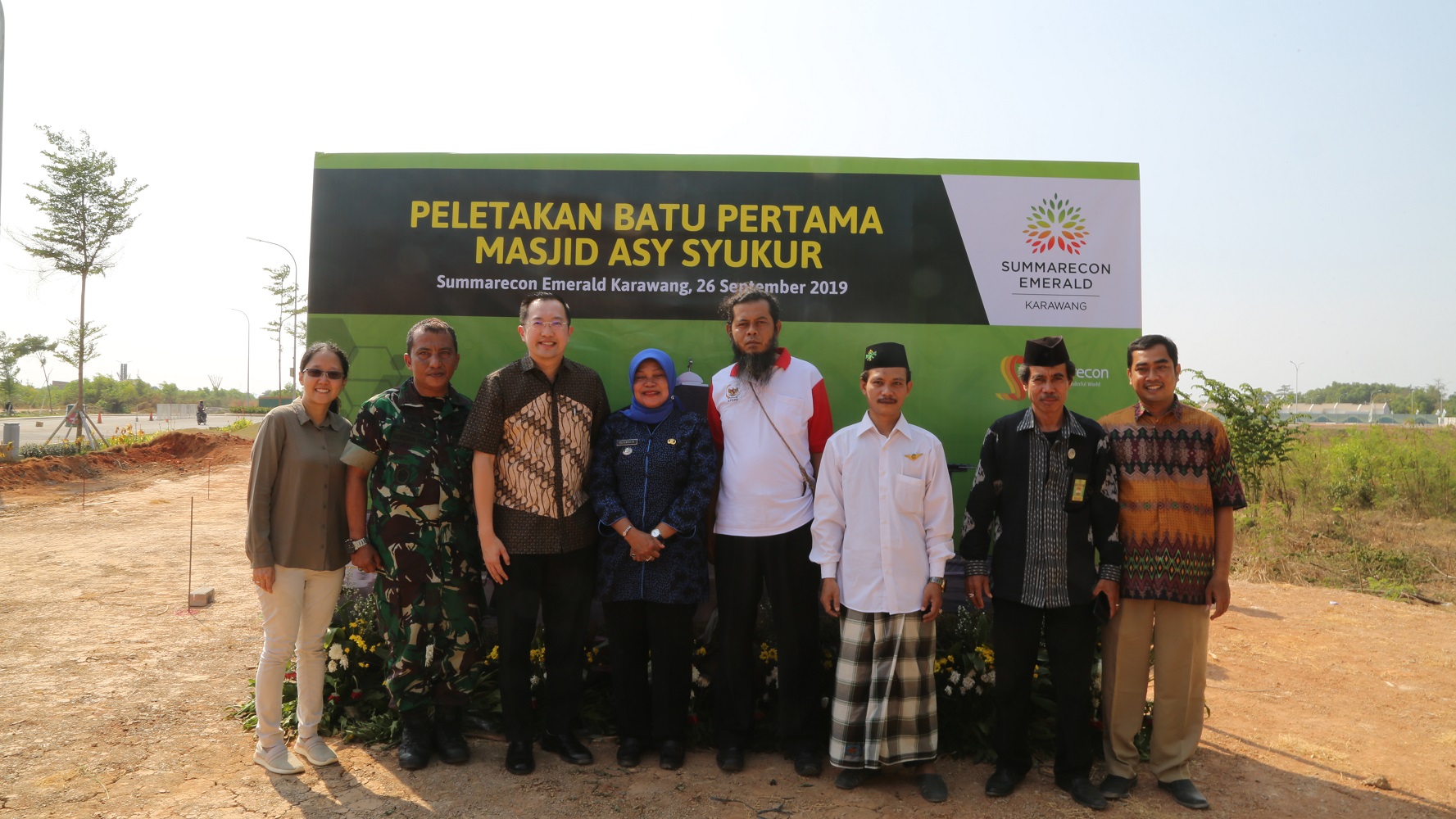 Peletakan Batu Pertama Masjid Asy Syukur, Summarecon Emerald Karawang