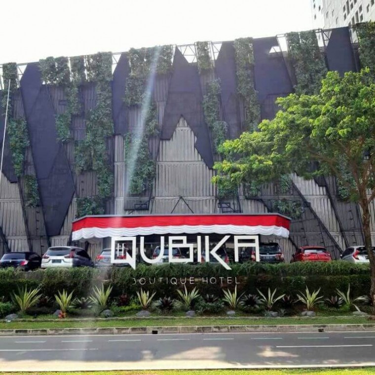  Qubika Boutique Hotel Gading Serpong 