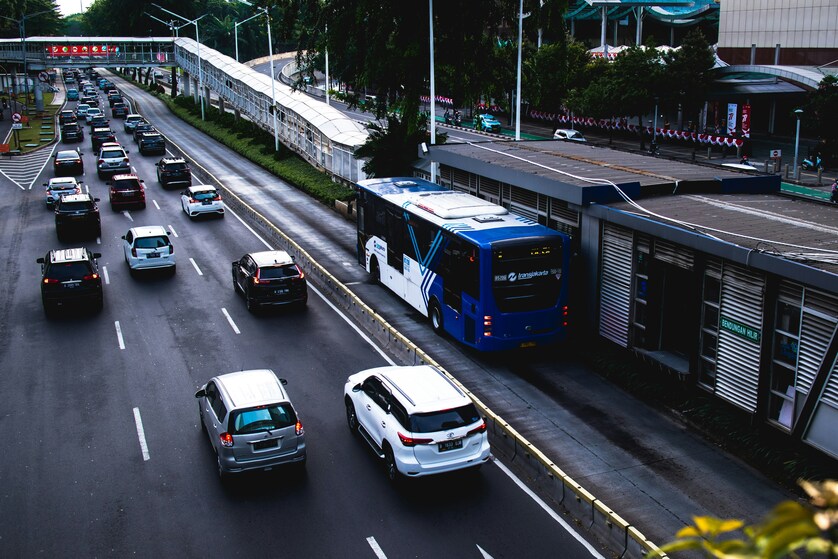  Naik Transportasi Umum dari Gading Serpong ke Jakarta, Memangnya Bisa? Ini Rutenya 