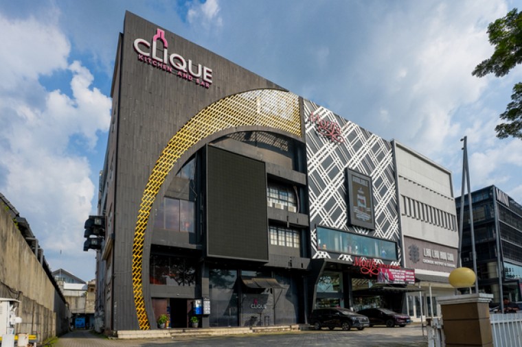 Clique Kitchen & Bar Gading Serpong