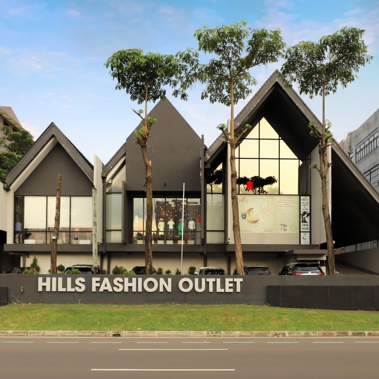 Hill Fashion Outlet Gading Serpong