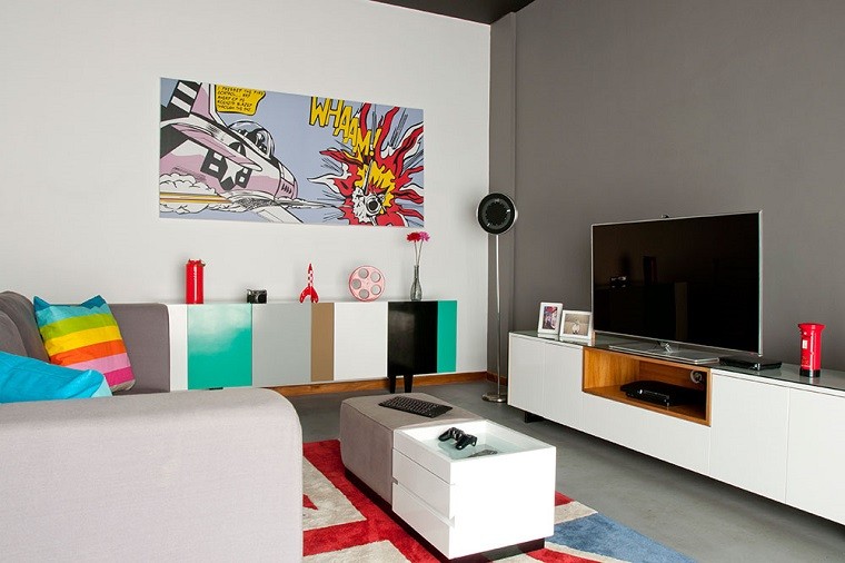POPPING OUT - POP ART!