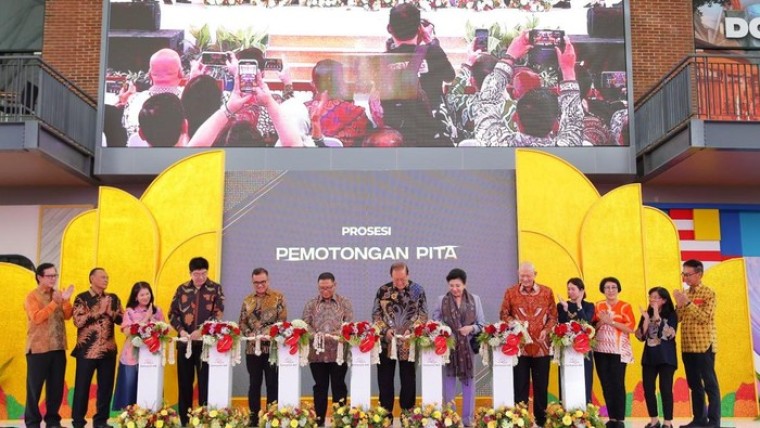 (Detik.com) Resmi Dibuka! Summarecon Mall Bandung Jadi Ikon Baru di Bandung Timur