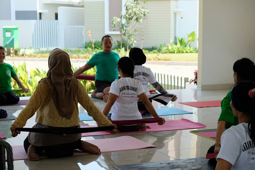 Hidup Sehat Bareng SEKAR Lewat Special Class Yoga