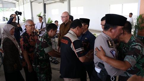 https://images-residence.summarecon.com/images/gallery/article/13333/halalbihalal%20sbd%202019%204.JPG