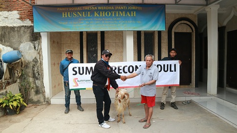 https://images-residence.summarecon.com/images/gallery/article/13356/idul%20adha%202019%20sbd%203.JPG