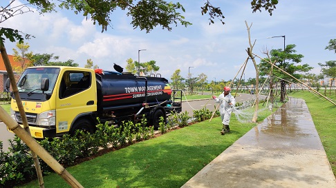 https://images-residence.summarecon.com/images/gallery/article/13599/disinfektan%20SBD%202020%205.jpg