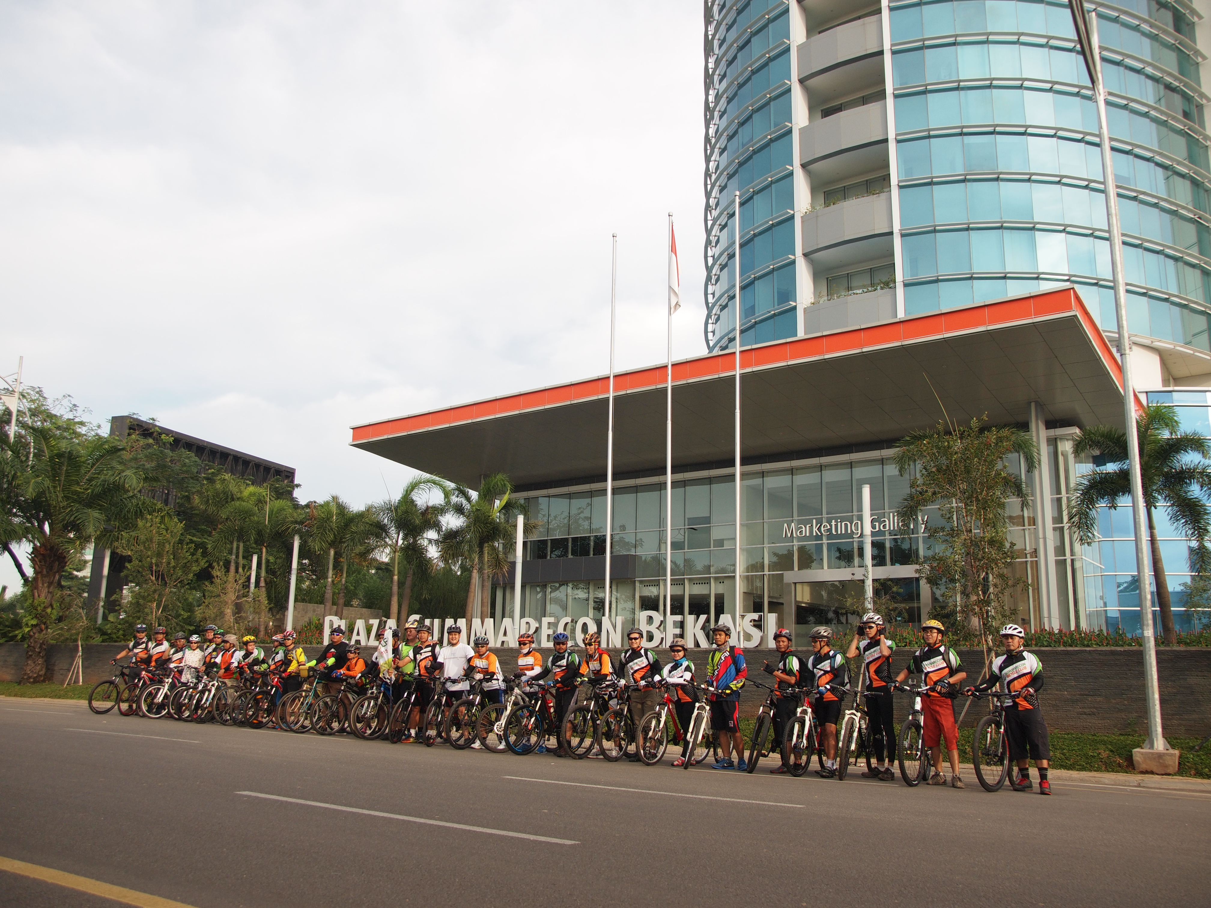 Summarecon Bicycle Club Gowes Bareng