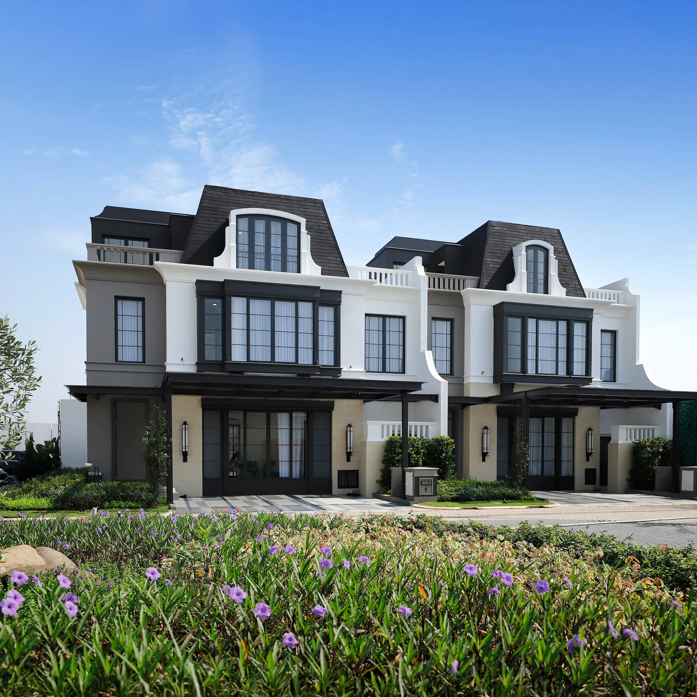  Bellefont East at The Springs, Rumah Bergaya Paris Eksklusif di Summarecon Serpong 