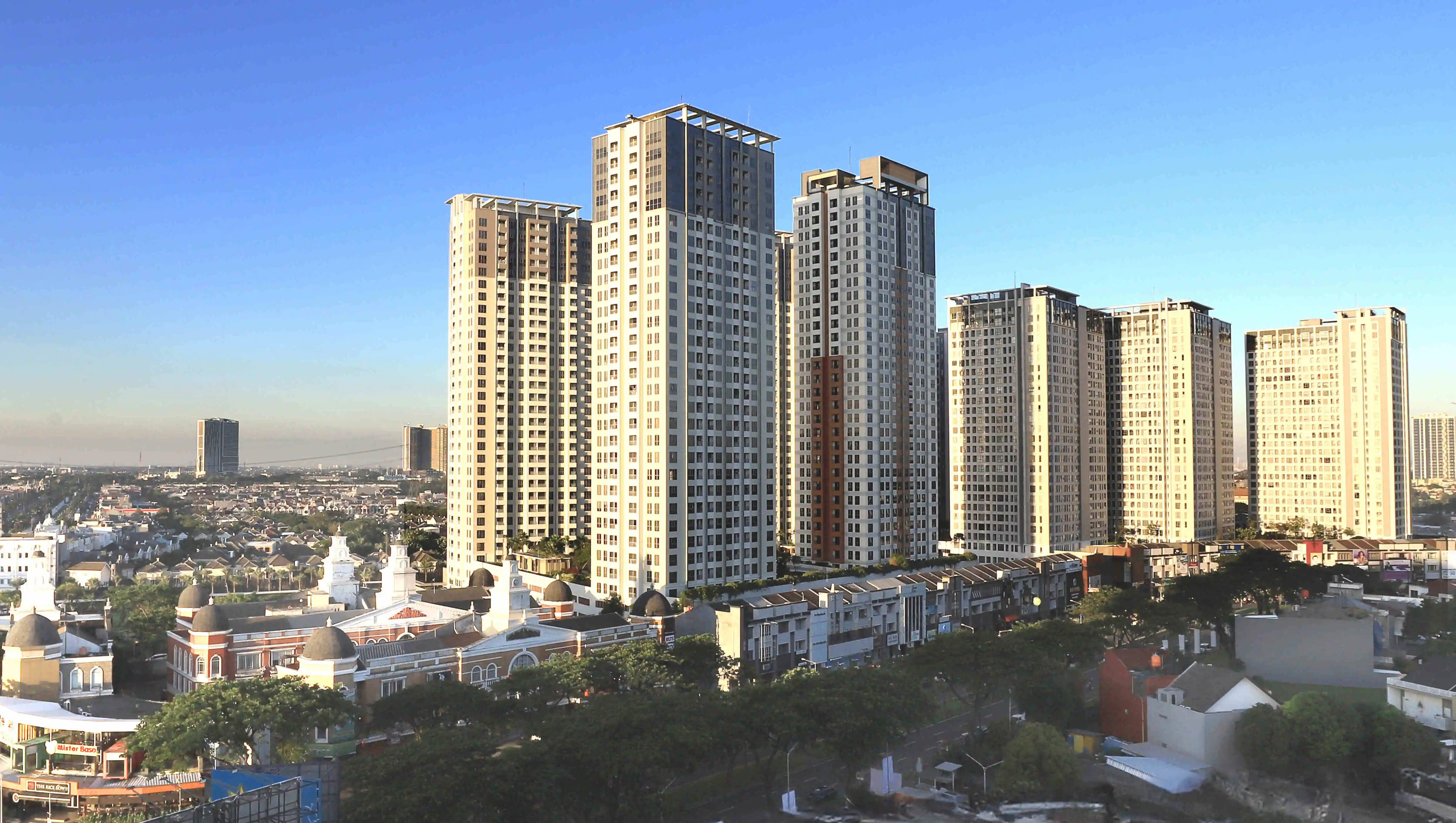  Serpong M-Town Summarecon Serpong 